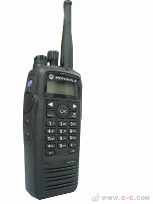 高效溝通，無縫協作 沃爾瑪超市中的摩托羅拉對講機與閩海電子科技